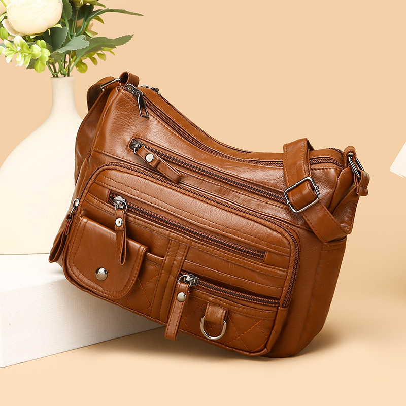 Bolsa Transversal Clássica de  - Leatherworking Classic avaliação e preço